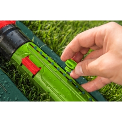 Zraszacz oscylacyjny, powierzchnia zraszania 15 x 19 m, 18 dyszy zraszających, igła do udrażniania dysz