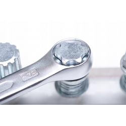 PROLINE KLUCZ OCZKOWY TORX E20XE24 224MM 36695