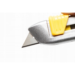 PROLINE NÓŻ BEZPIECZNY OSTRZE TRAPEZOWE 30315 62mm